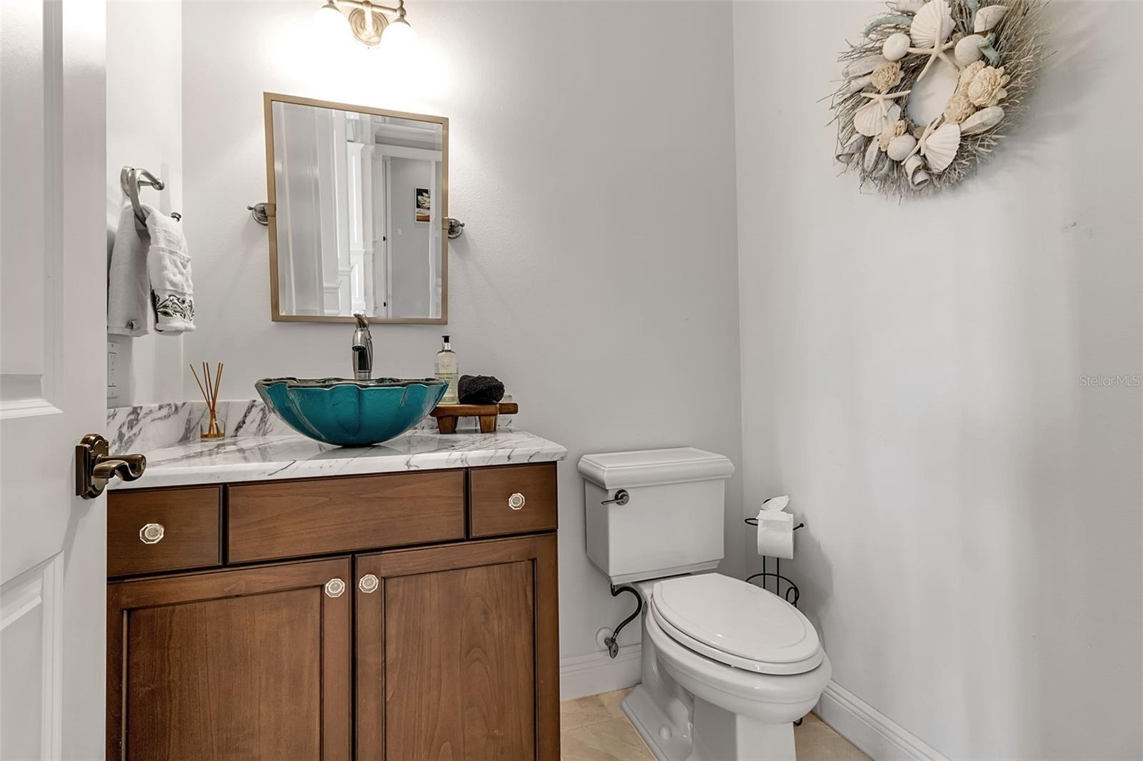 NORTH POINT HARBOUR UNIT THREE - Residential