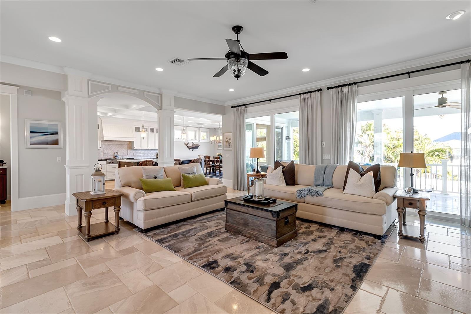 NORTH POINT HARBOUR UNIT THREE - Residential