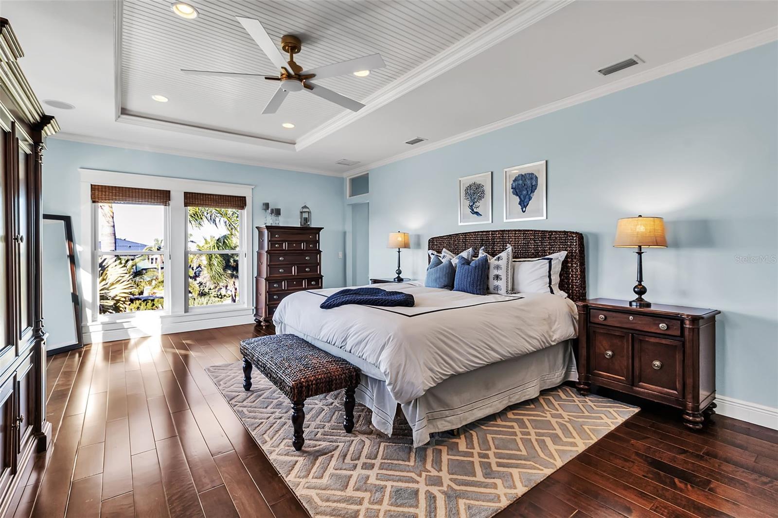 NORTH POINT HARBOUR UNIT THREE - Residential