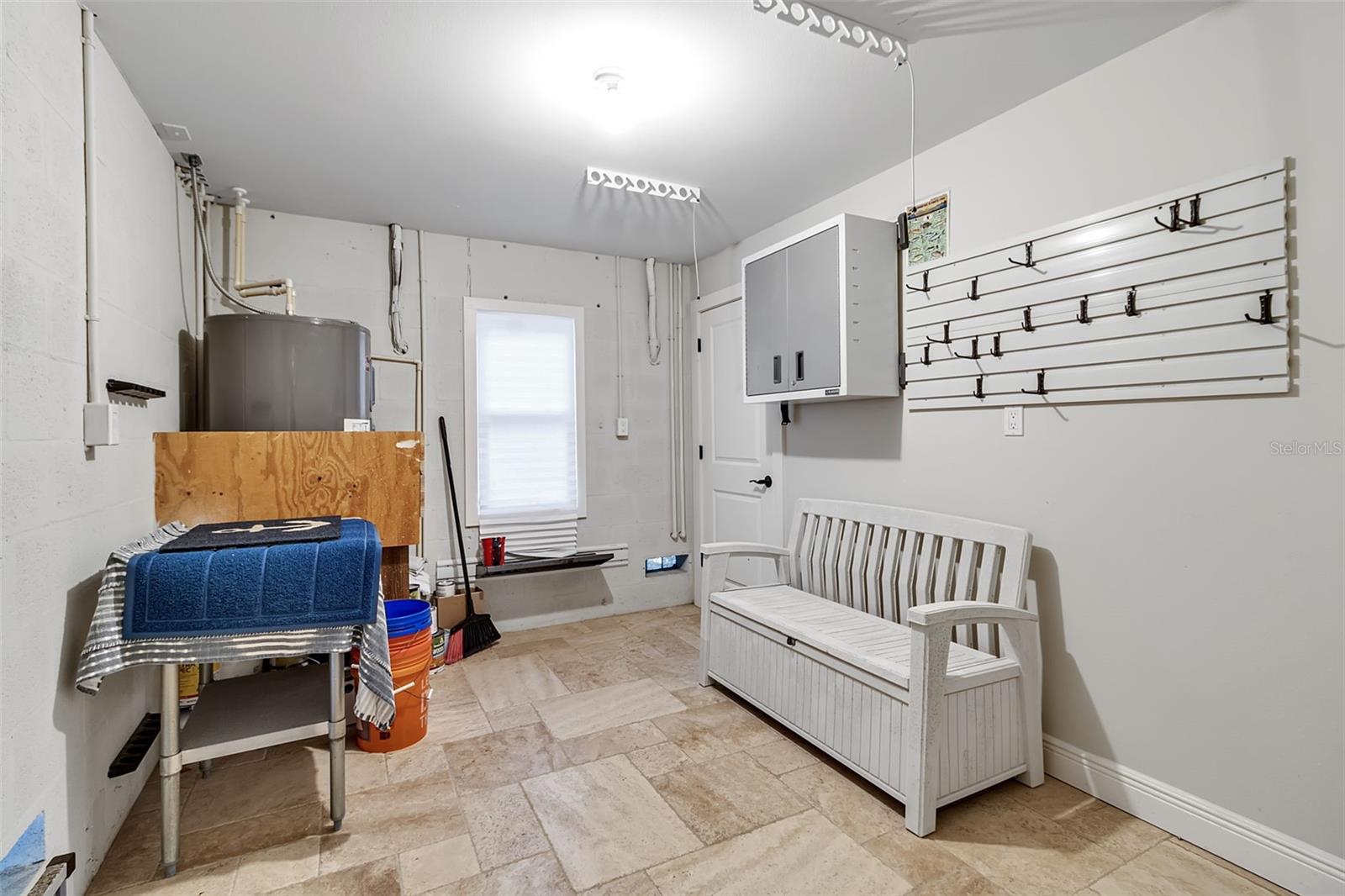 NORTH POINT HARBOUR UNIT THREE - Residential