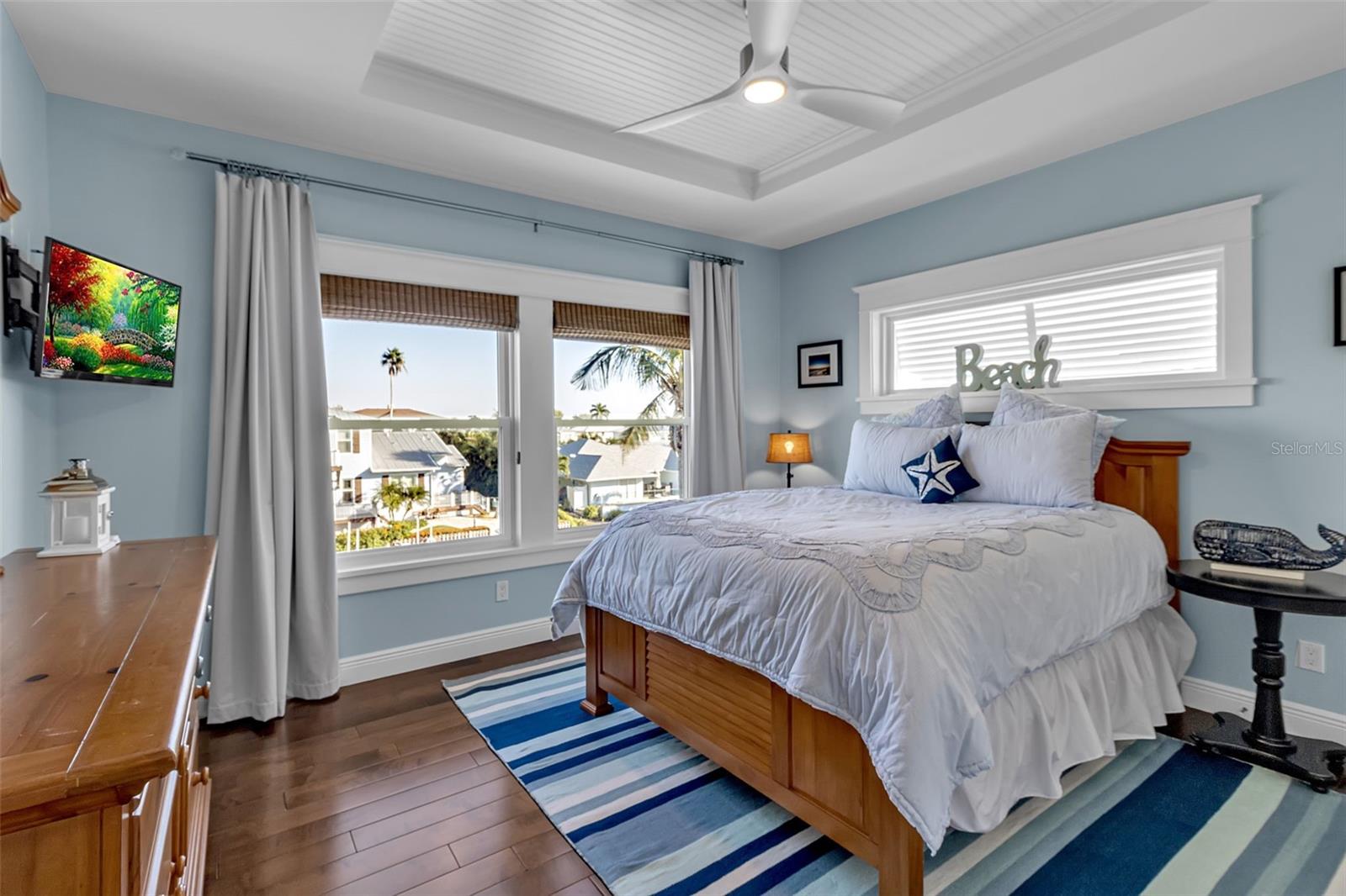 NORTH POINT HARBOUR UNIT THREE - Residential