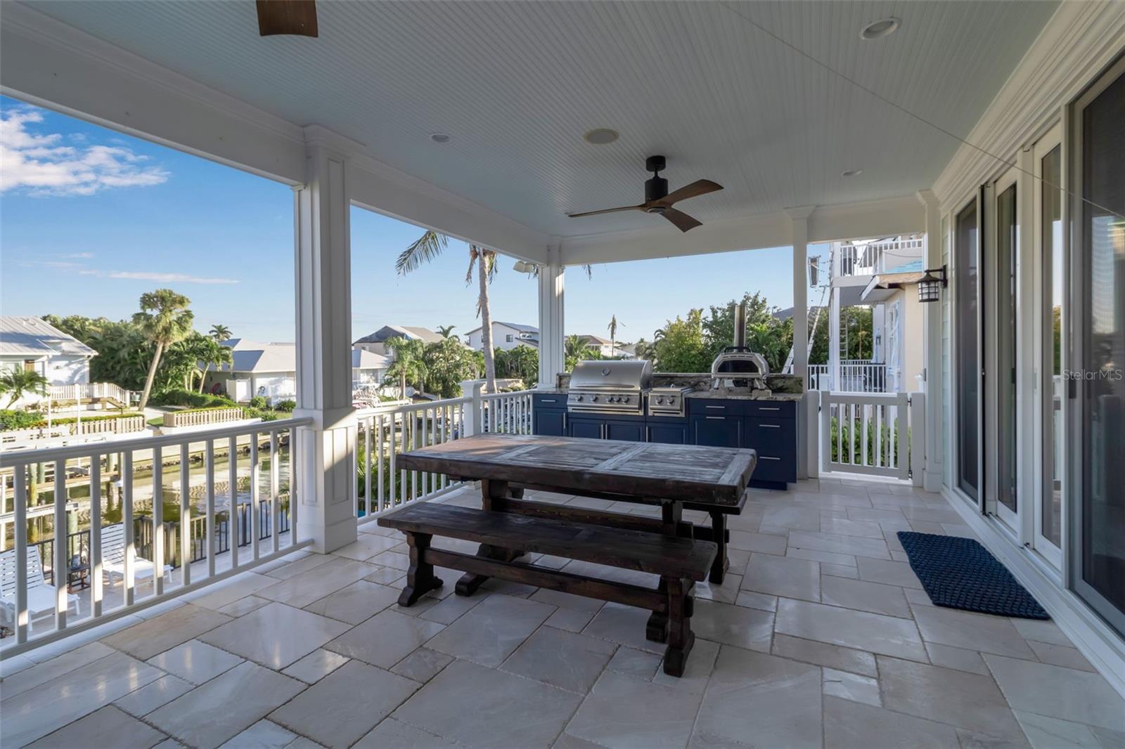 NORTH POINT HARBOUR UNIT THREE - Residential