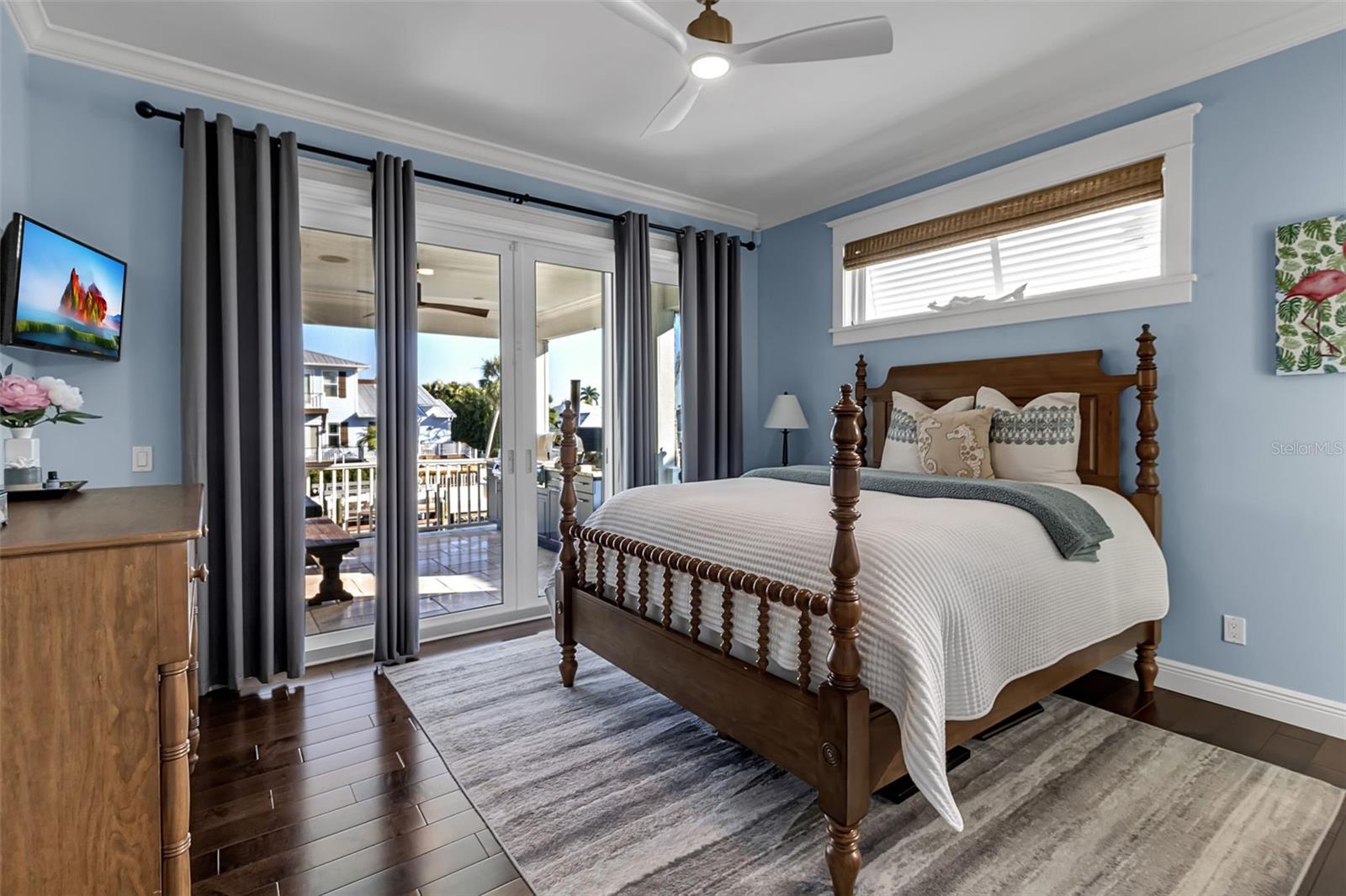 NORTH POINT HARBOUR UNIT THREE - Residential