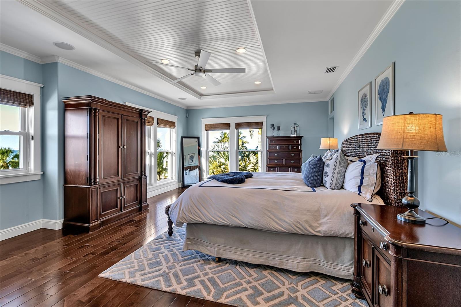 NORTH POINT HARBOUR UNIT THREE - Residential