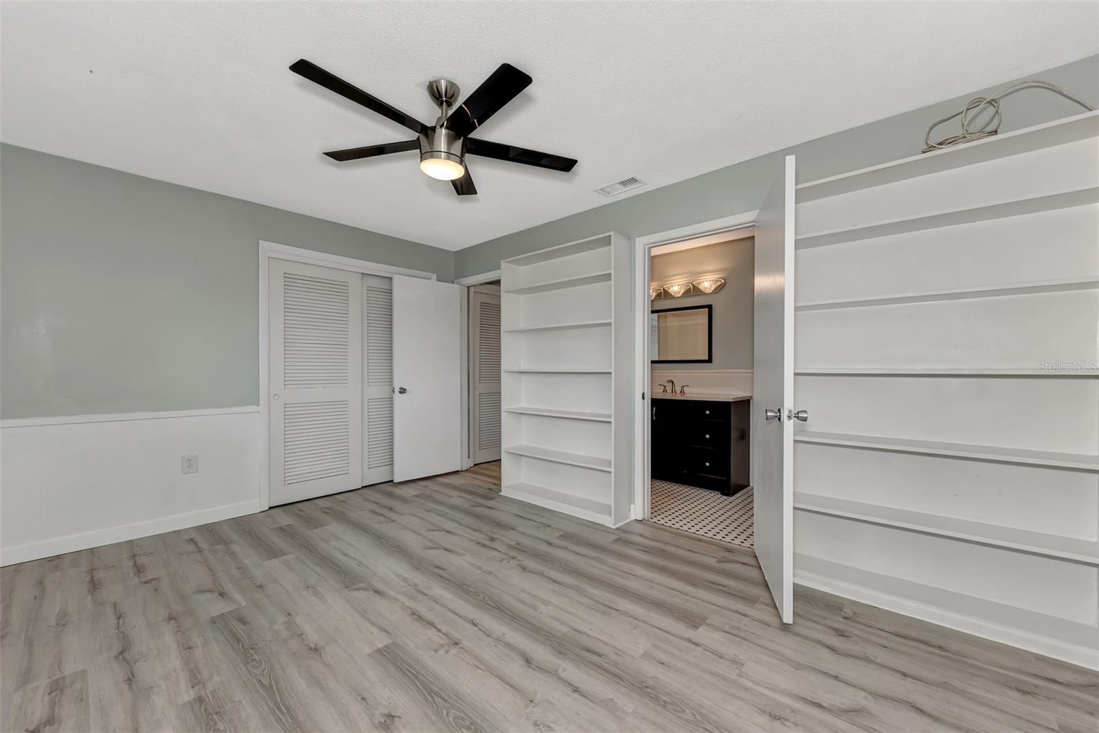 GULF GATE - Residential Lease