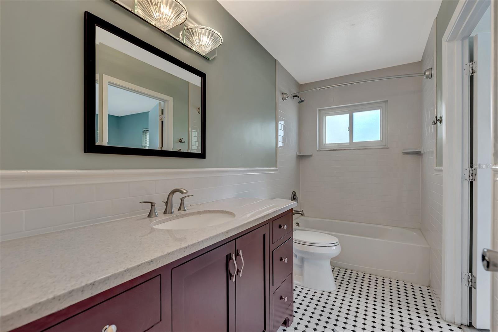 GULF GATE - Residential Lease