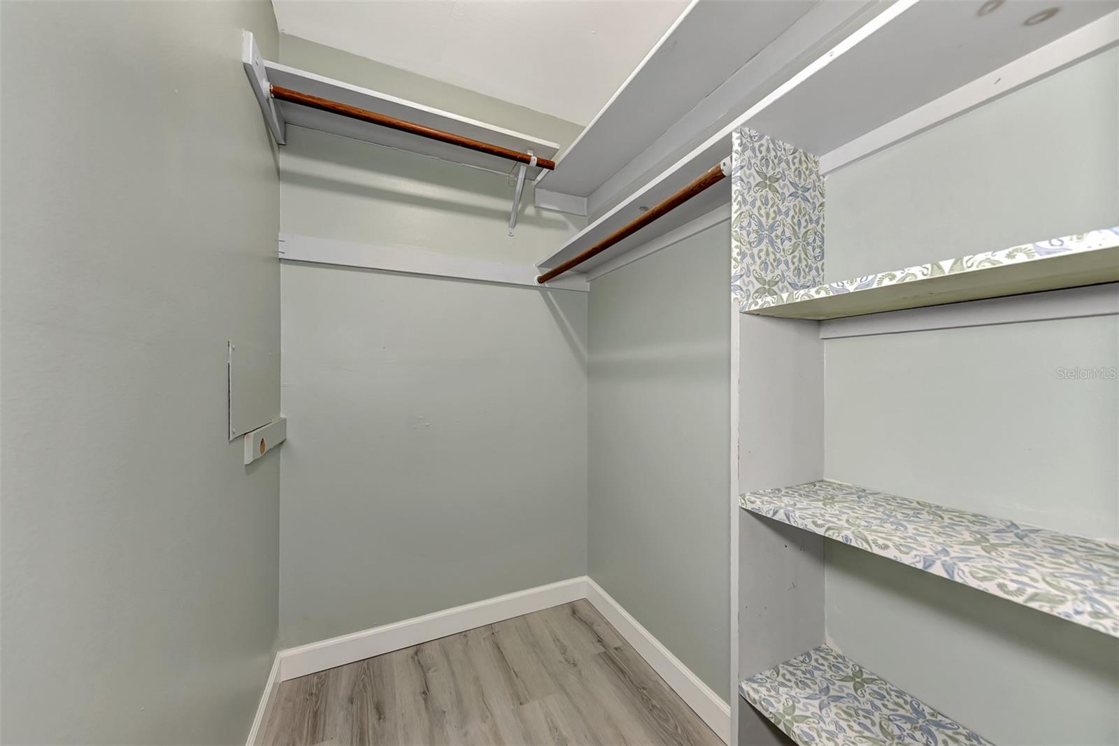 GULF GATE - Residential Lease