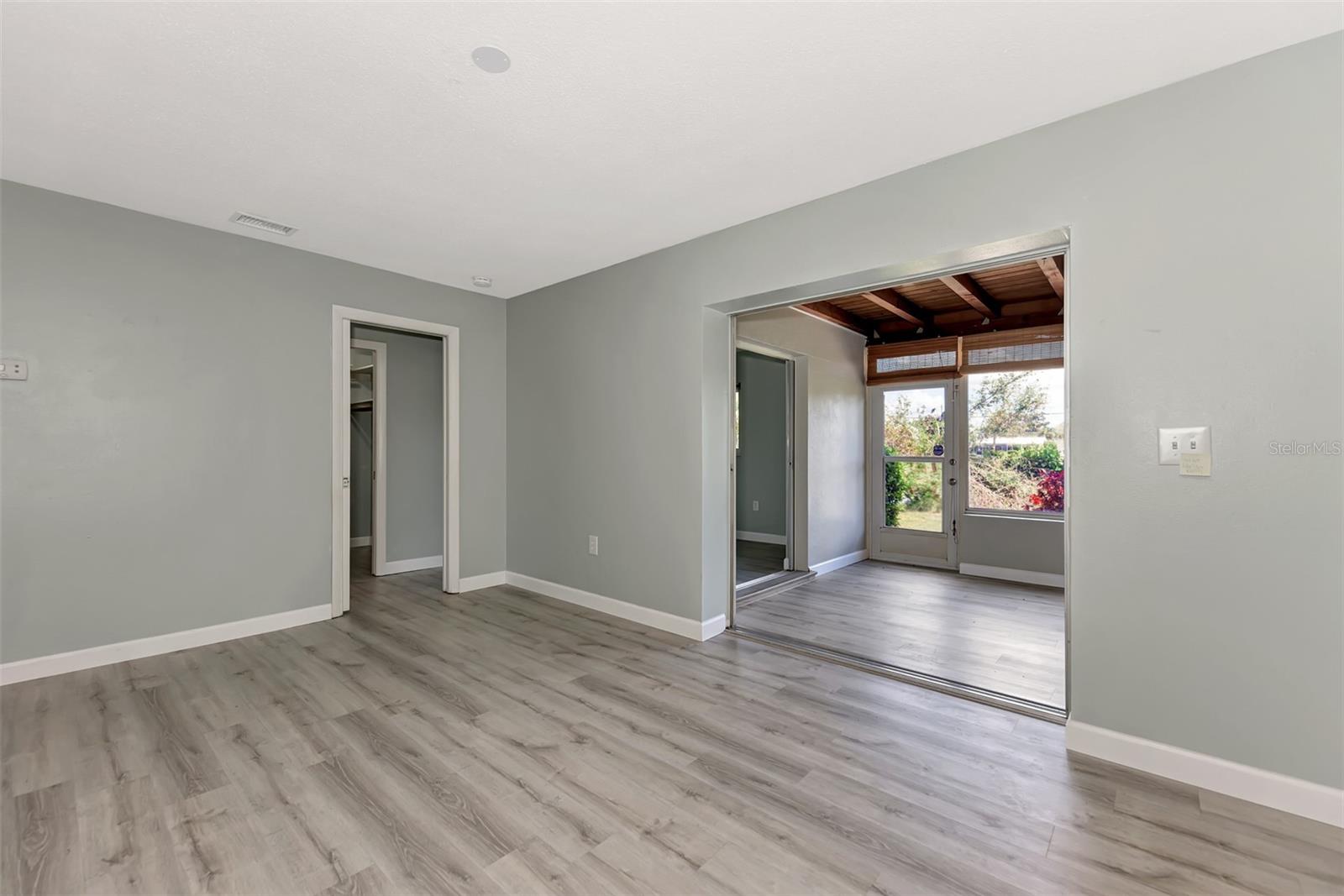 GULF GATE - Residential Lease