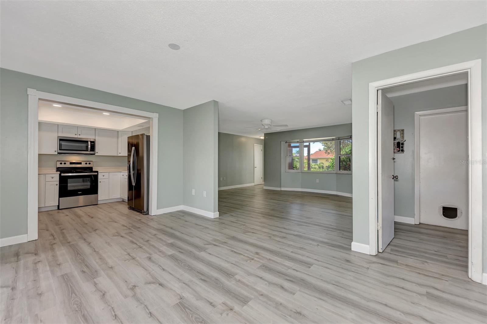 GULF GATE - Residential Lease