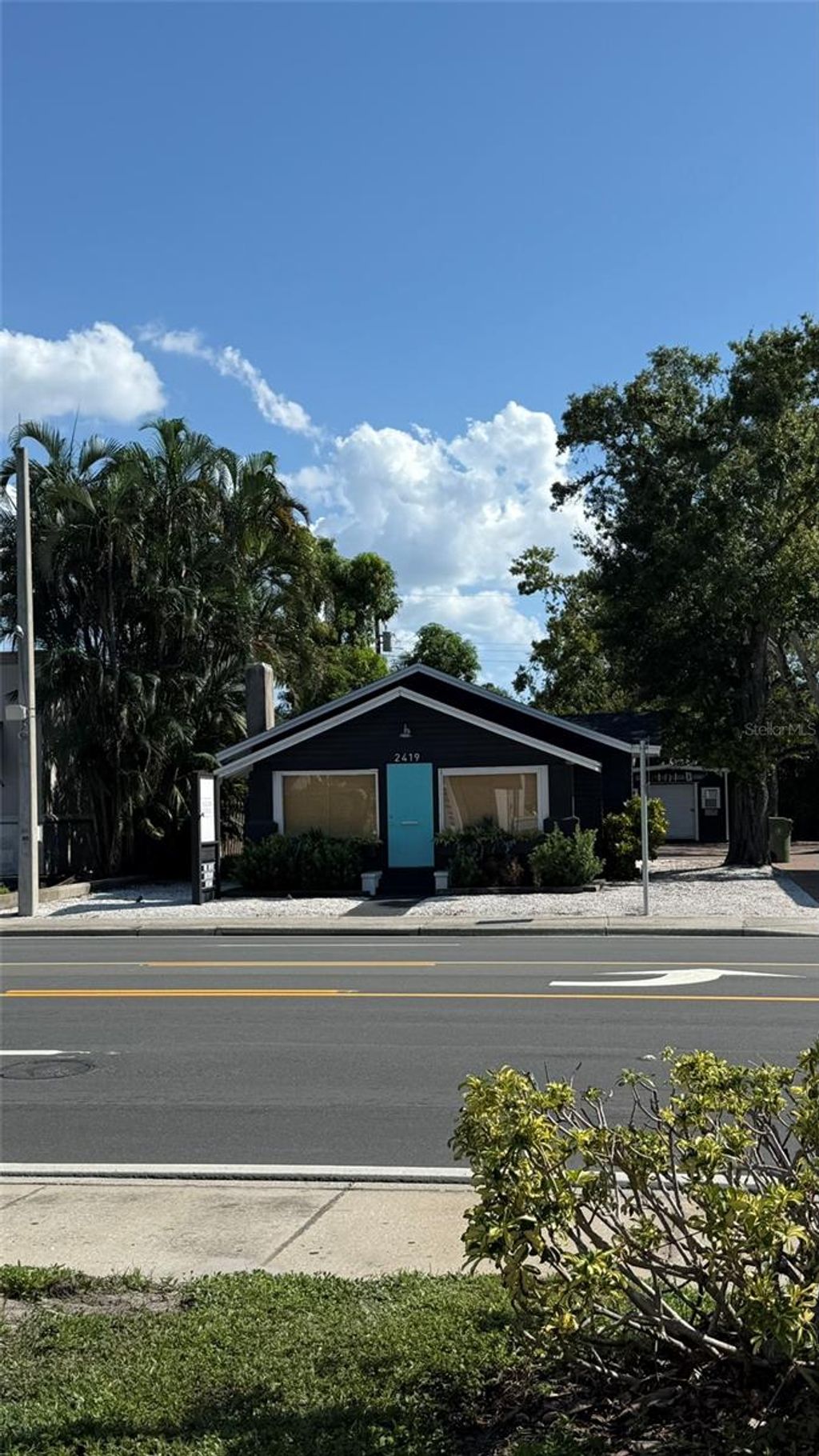 Photo of 2419 Manatee Avenue W, Bradenton, FL 34205 (MLS # A4665594)