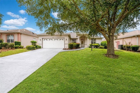 Tiny photo for 9548 SW 90th Street, Ocala, FL 34481 (MLS # OM729136)