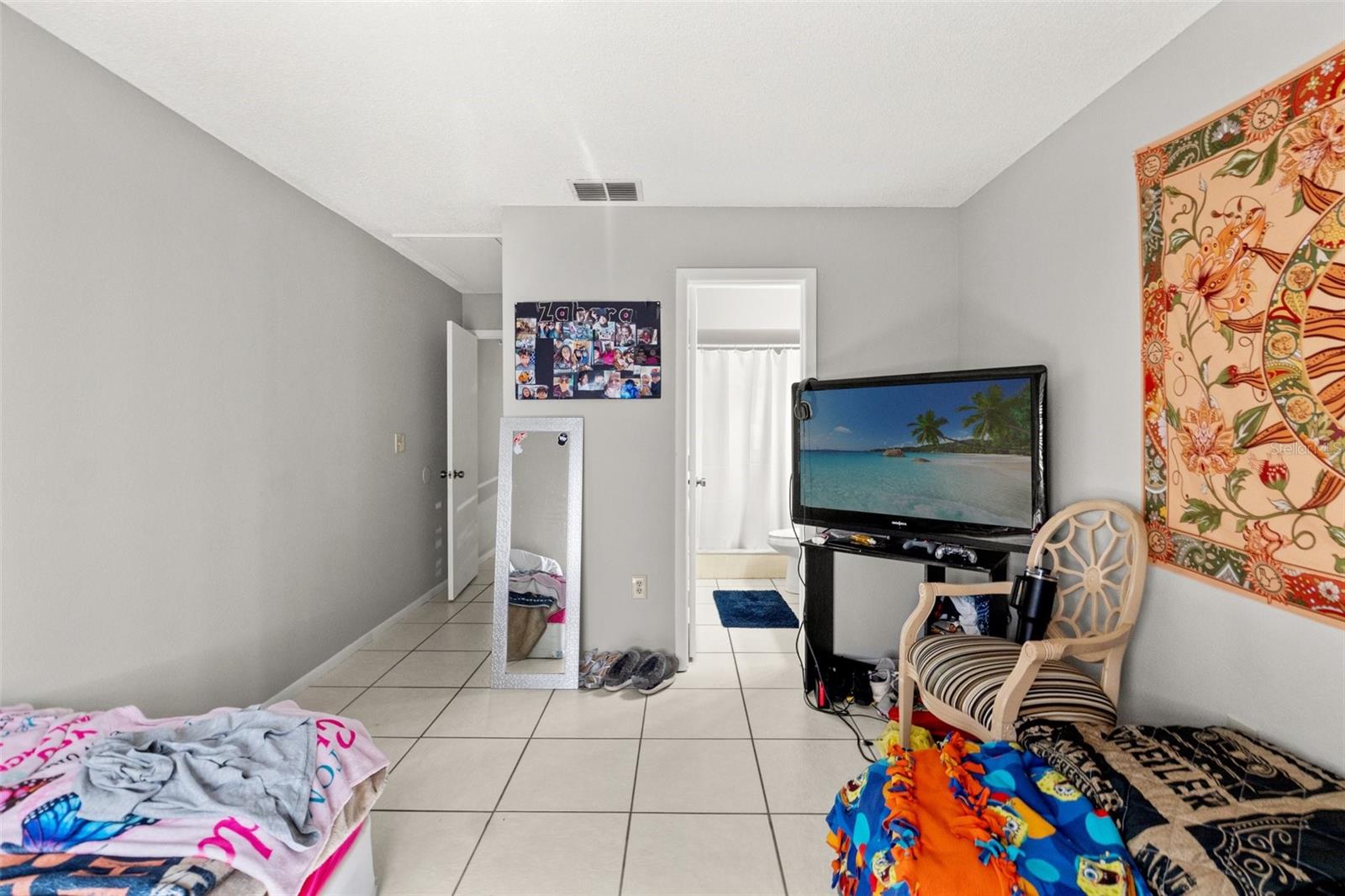 BROOKVIEW VILLAS - Residential