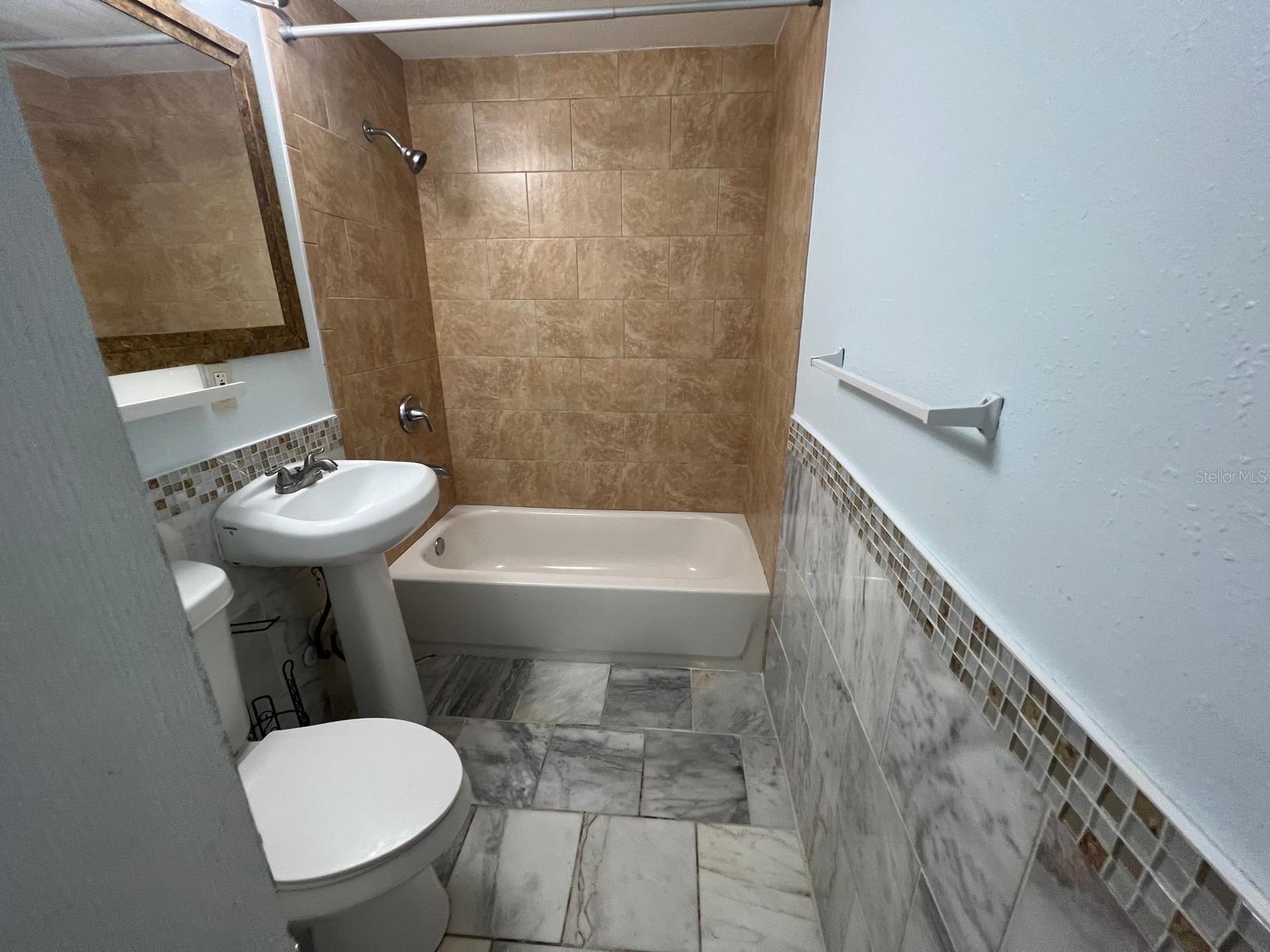 STRATHMORE - Residential Lease