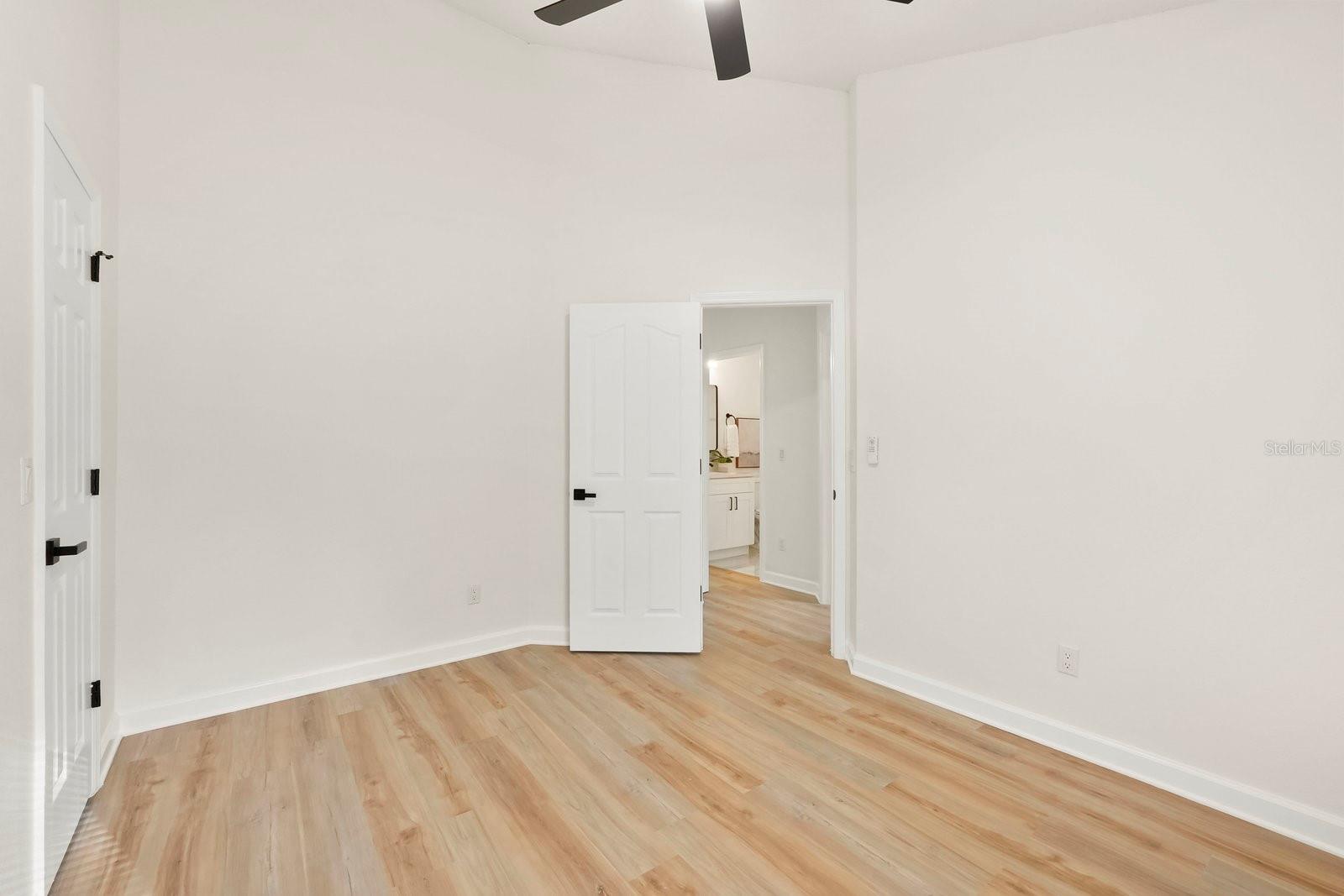 HIDDEN OAKS PH I - Residential