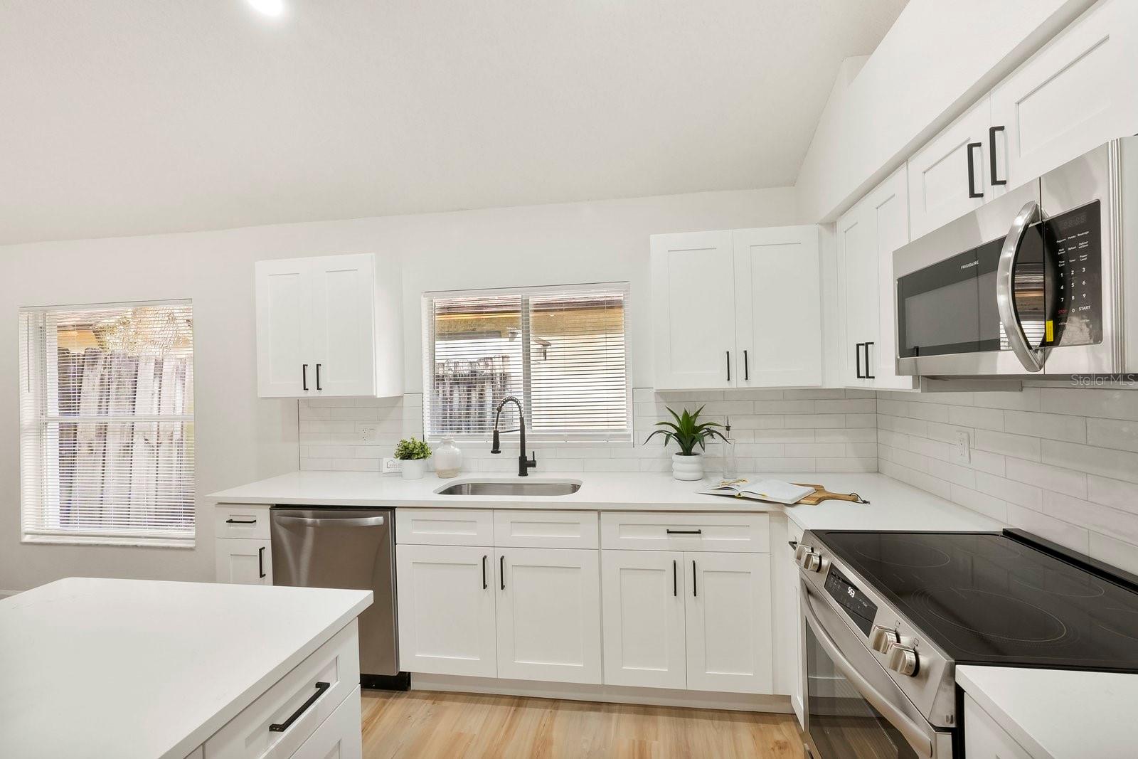 HIDDEN OAKS PH I - Residential