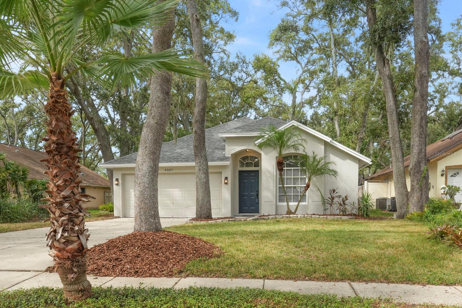 HIDDEN OAKS PH I - Residential