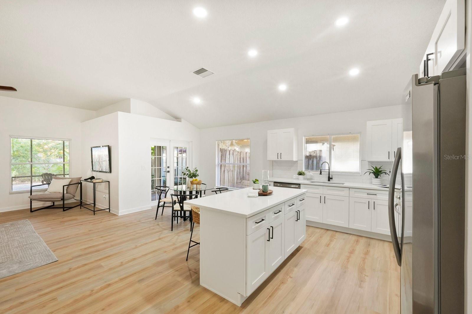 HIDDEN OAKS PH I - Residential