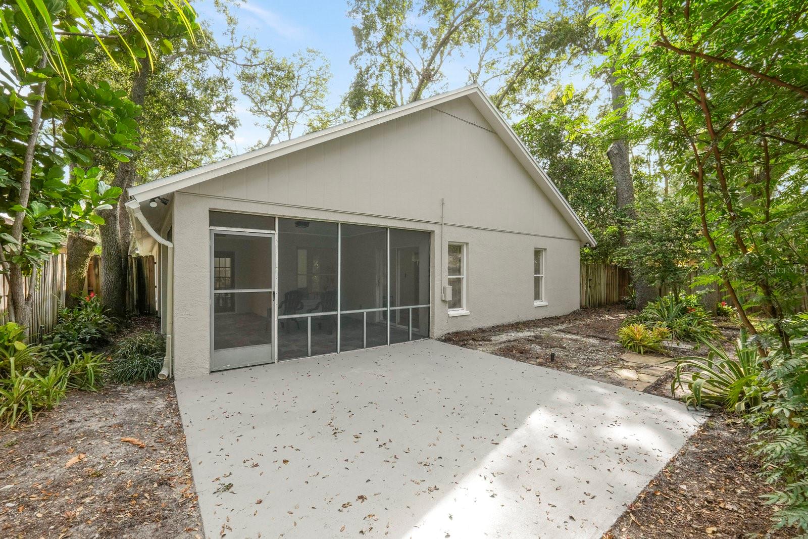 HIDDEN OAKS PH I - Residential