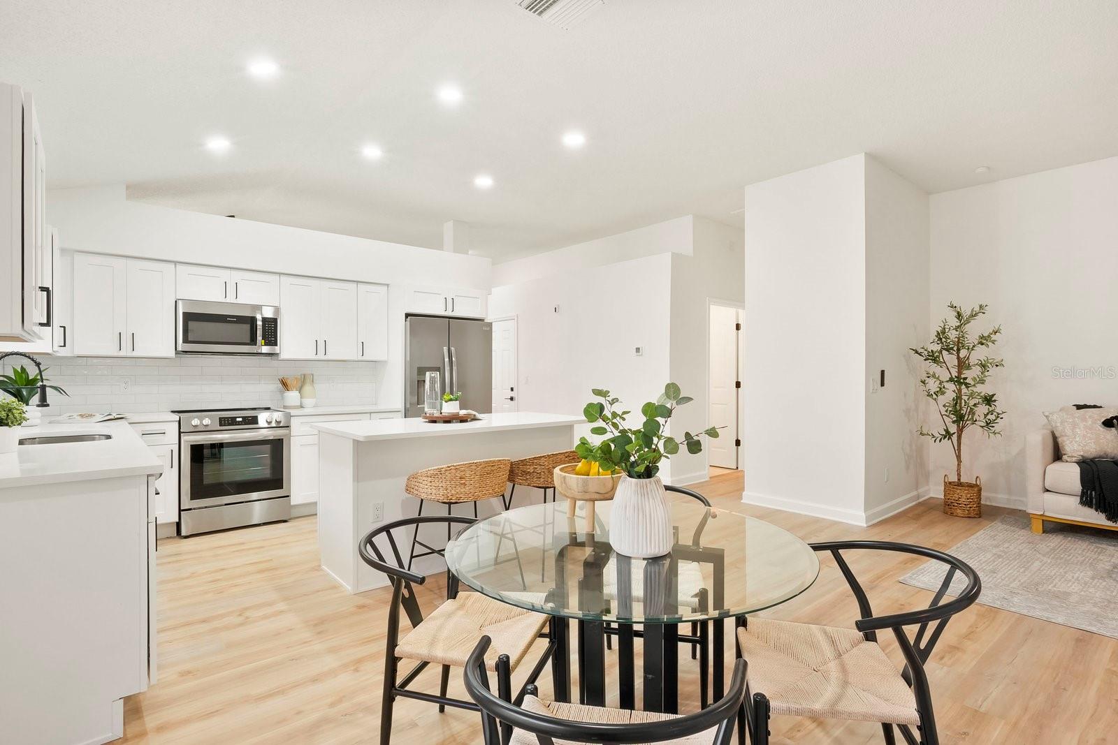 HIDDEN OAKS PH I - Residential