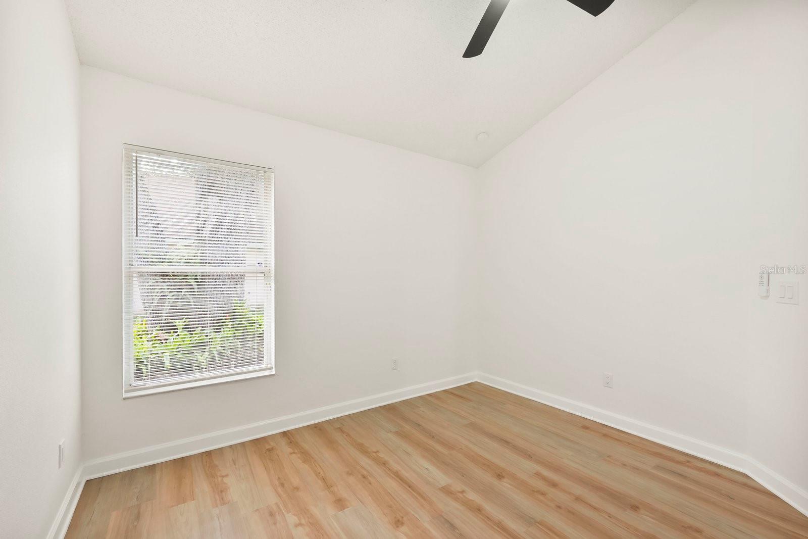 HIDDEN OAKS PH I - Residential