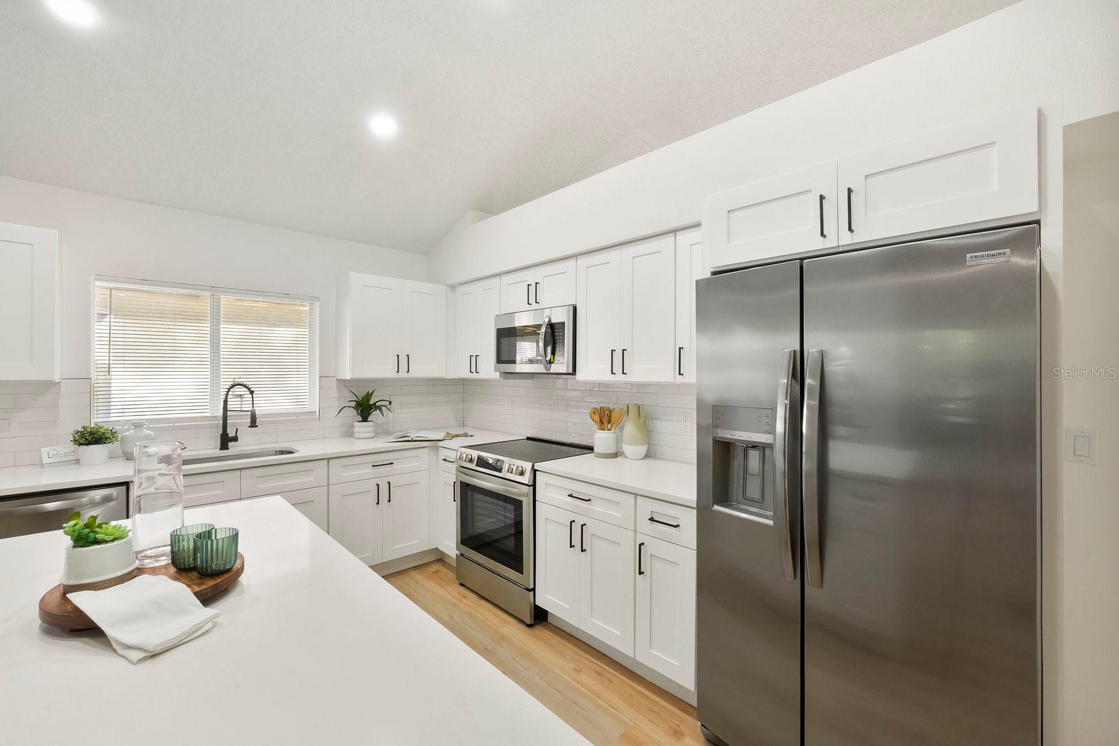 HIDDEN OAKS PH I - Residential