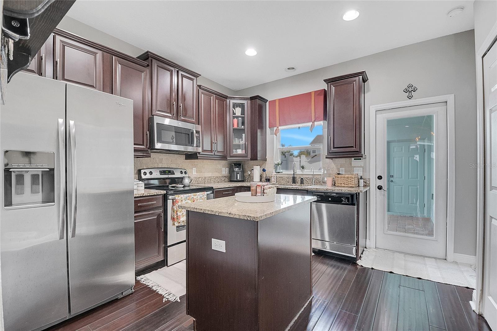 GROVELAND WATERSIDE POINTE PH 01 - Residential