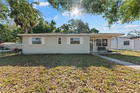 Photo of 5302 S Himes Avenue, Tampa, FL 33611 (MLS # TB8372789)