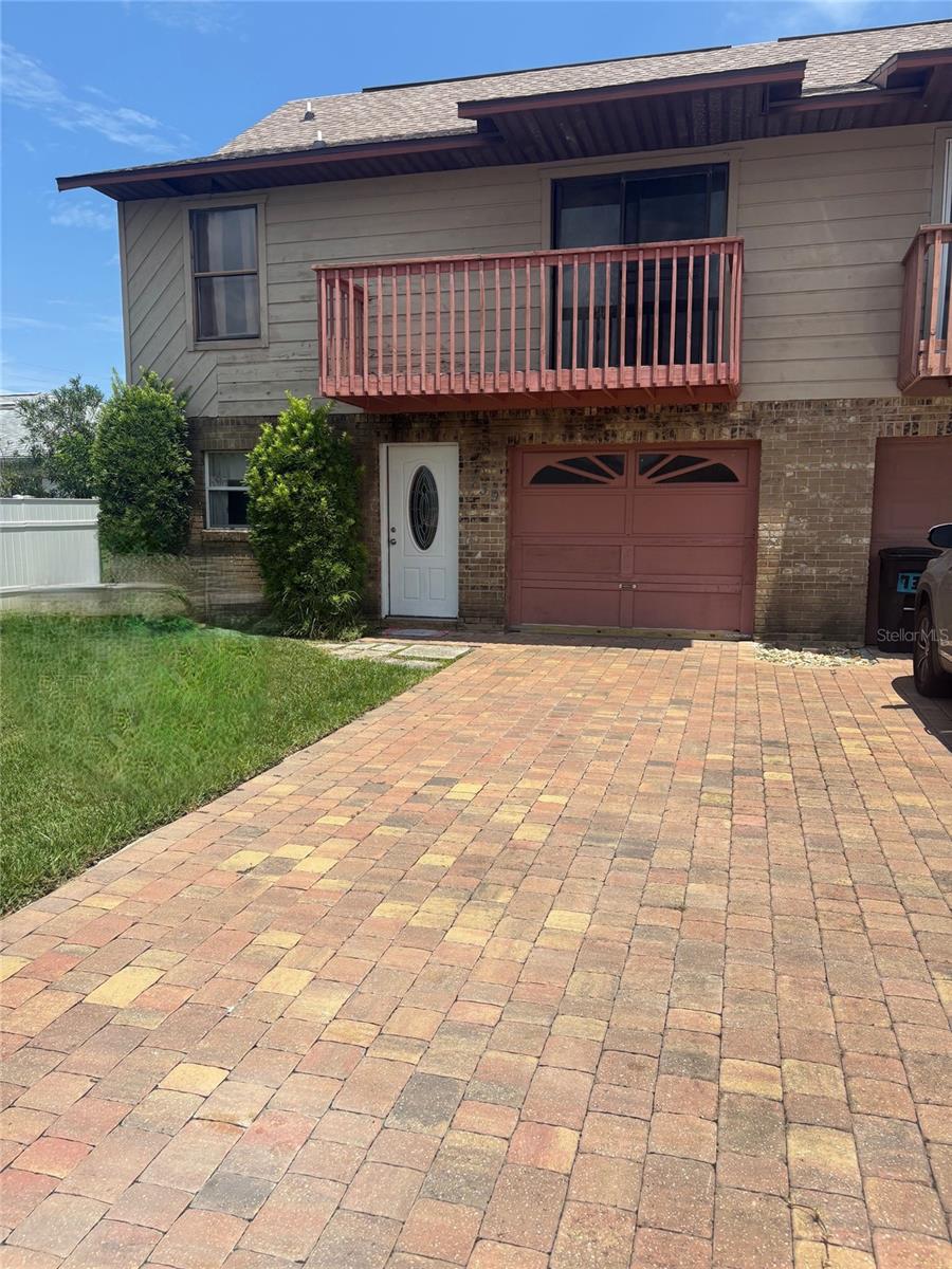 Not often you can get a 3/2.5 bedroom beachside townhouse in the short term rental zone for $40,000 below market price! Ensuite master with big walk in shower and walk in closet and balcony...a guest bedroom also offers a walk in closet and balcony. Did I mention an attached garage and newly tiled second floor.?
take advantage of this low cost.of $349,900 WALKING DISTANCE TO THE OCEAN. This is an end unit with 2 balconies ..Spacious living in this no flood zone which is close to the beach and the lagoon...nature trails and boating, canoeing and paddle boats all a few steps away!
Whether you are wanting to live in comfort and luxury or an investor wanting to cash in on the short term rental market...you should check this out!