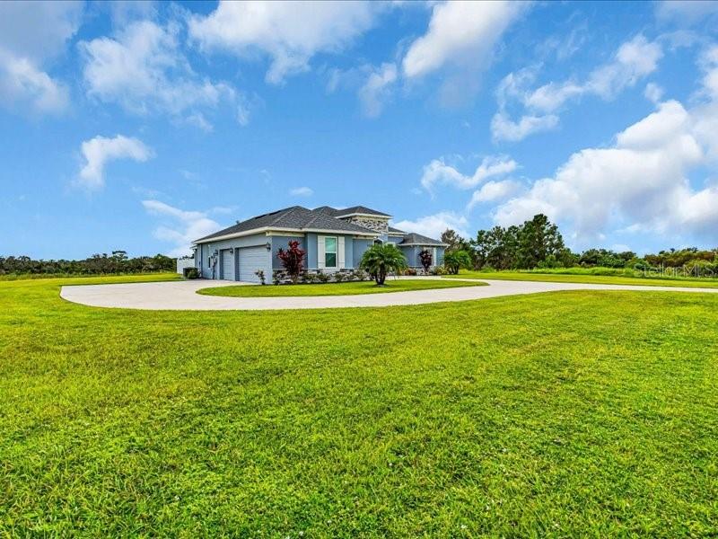 5054 LAKE TOSCANA DRIVE
