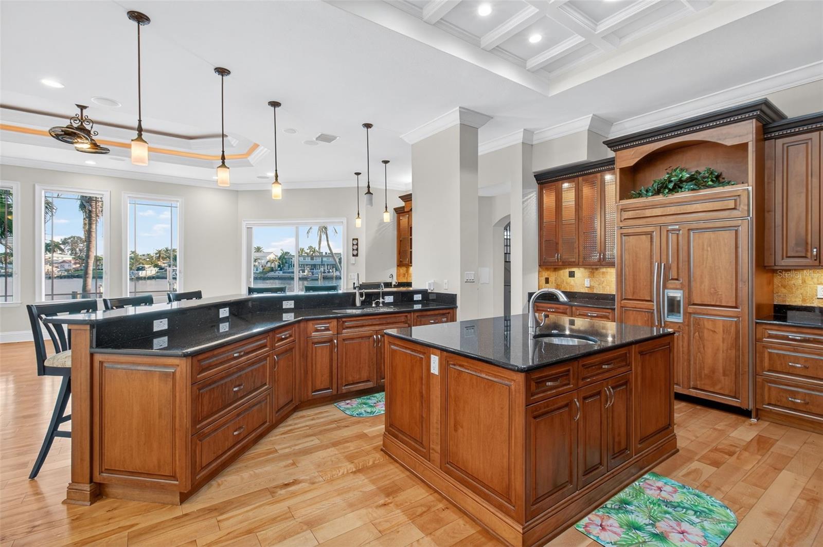 SOUTH CSWY ISLE YACHT CLUB ADD - Residential Lease