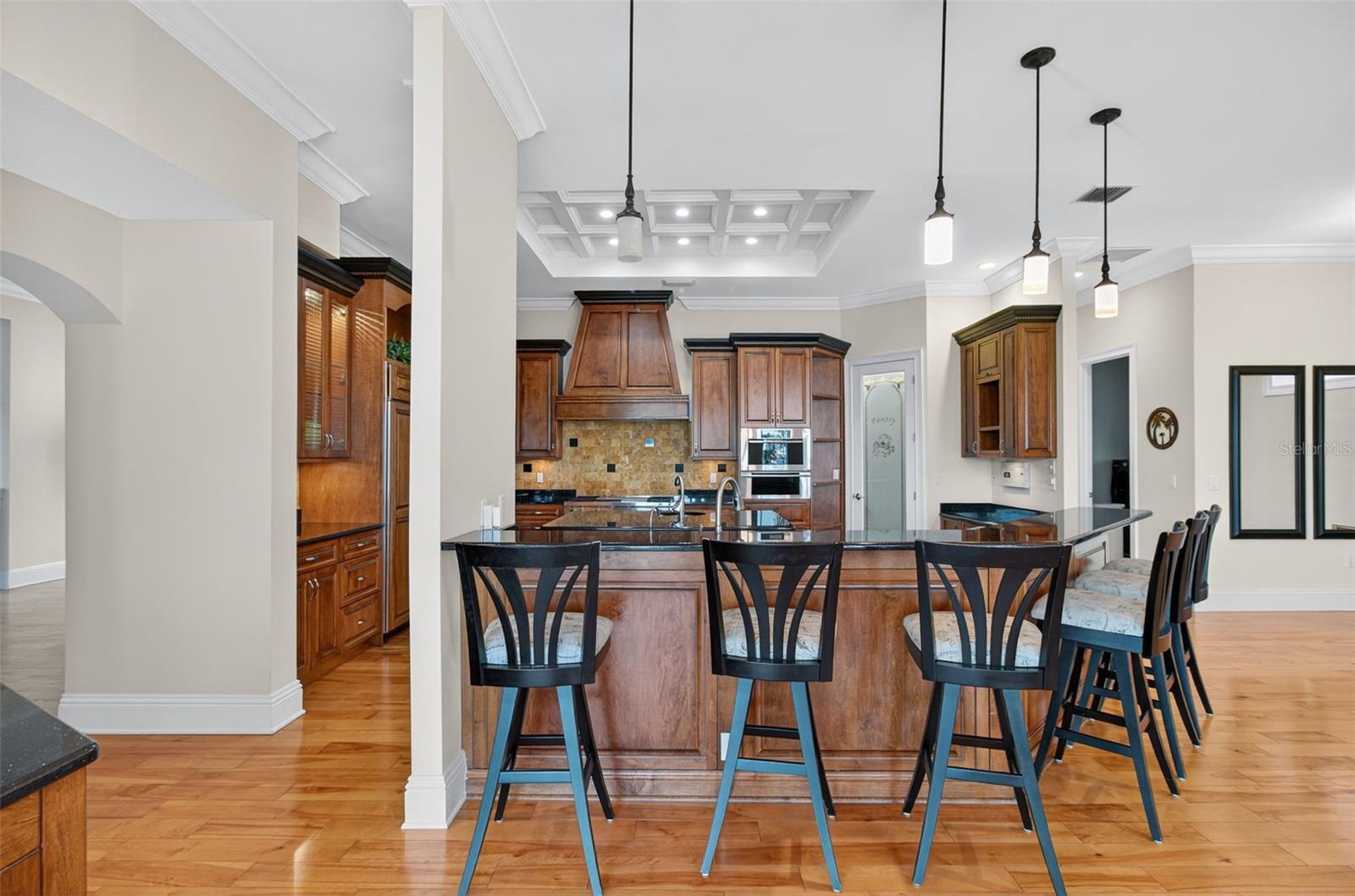 SOUTH CSWY ISLE YACHT CLUB ADD - Residential Lease