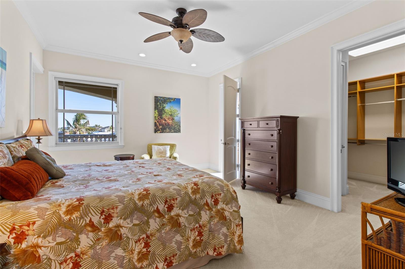 SOUTH CSWY ISLE YACHT CLUB ADD - Residential Lease