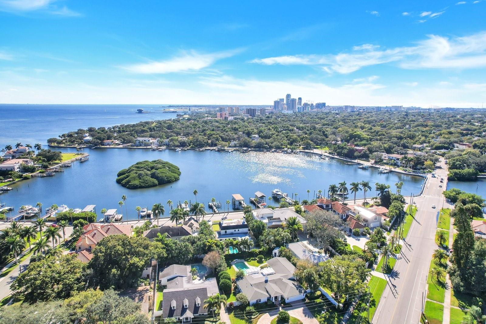 SNELL ISLE BRIGHTWATERS SEC 1 REP - Residential