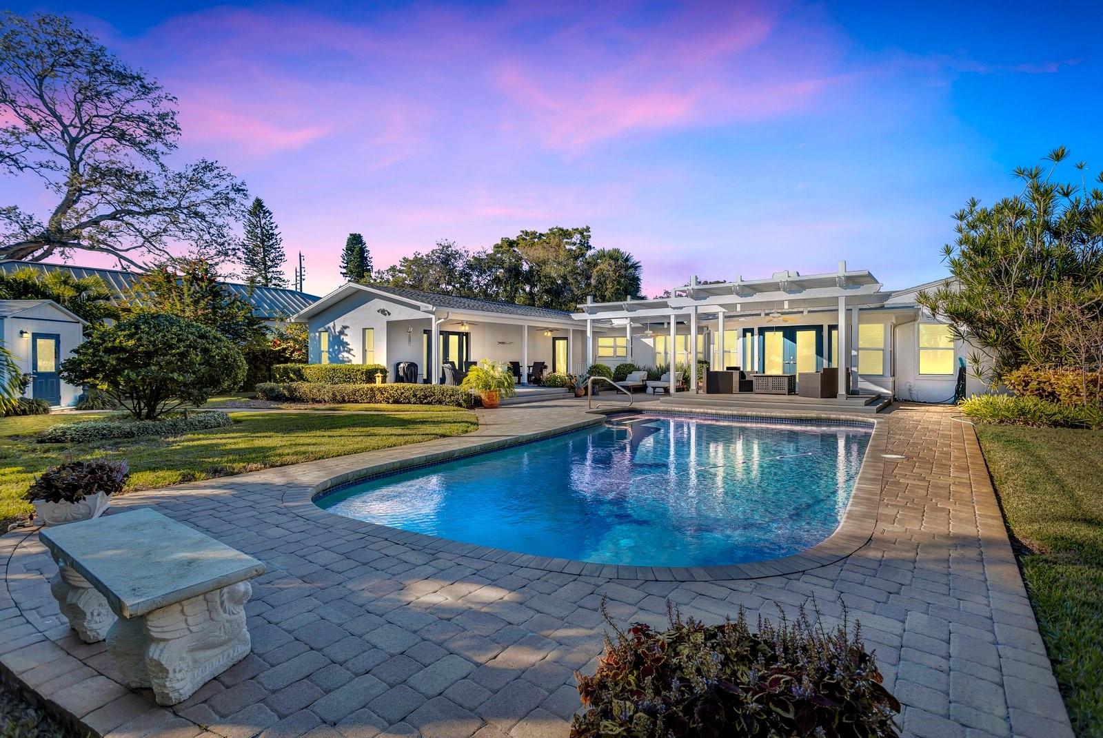 SNELL ISLE BRIGHTWATERS SEC 1 REP - Residential