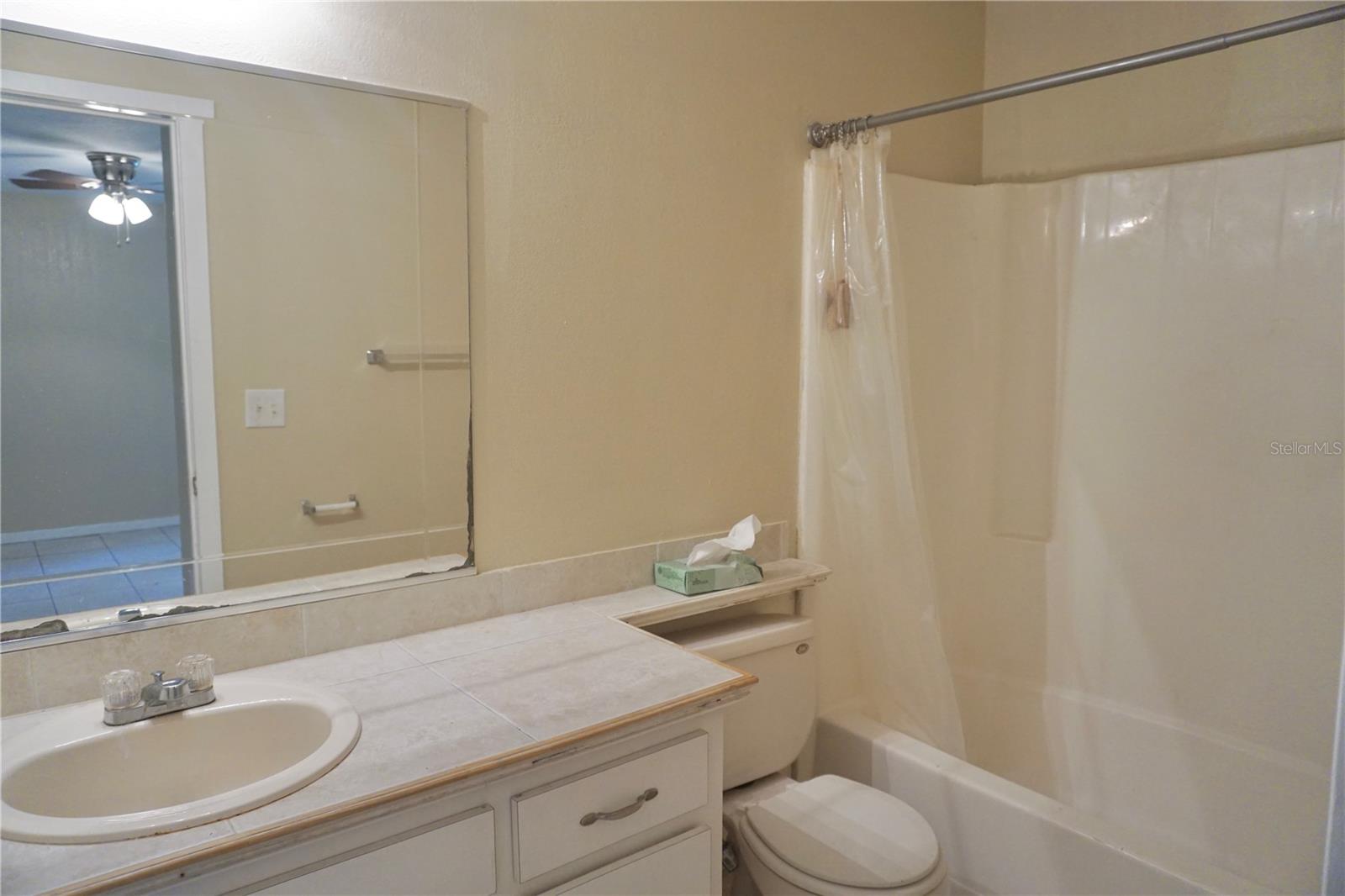 WHISPER LAKE 01 - Residential Lease