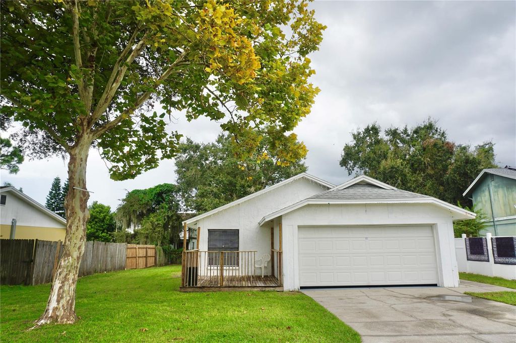 Photo of 817 Whisper Lake Court, Winter Haven, FL 33880 (MLS # P4937283)