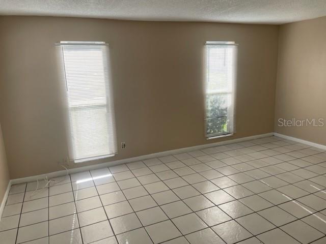 EAGLE MANOR - Residential Lease