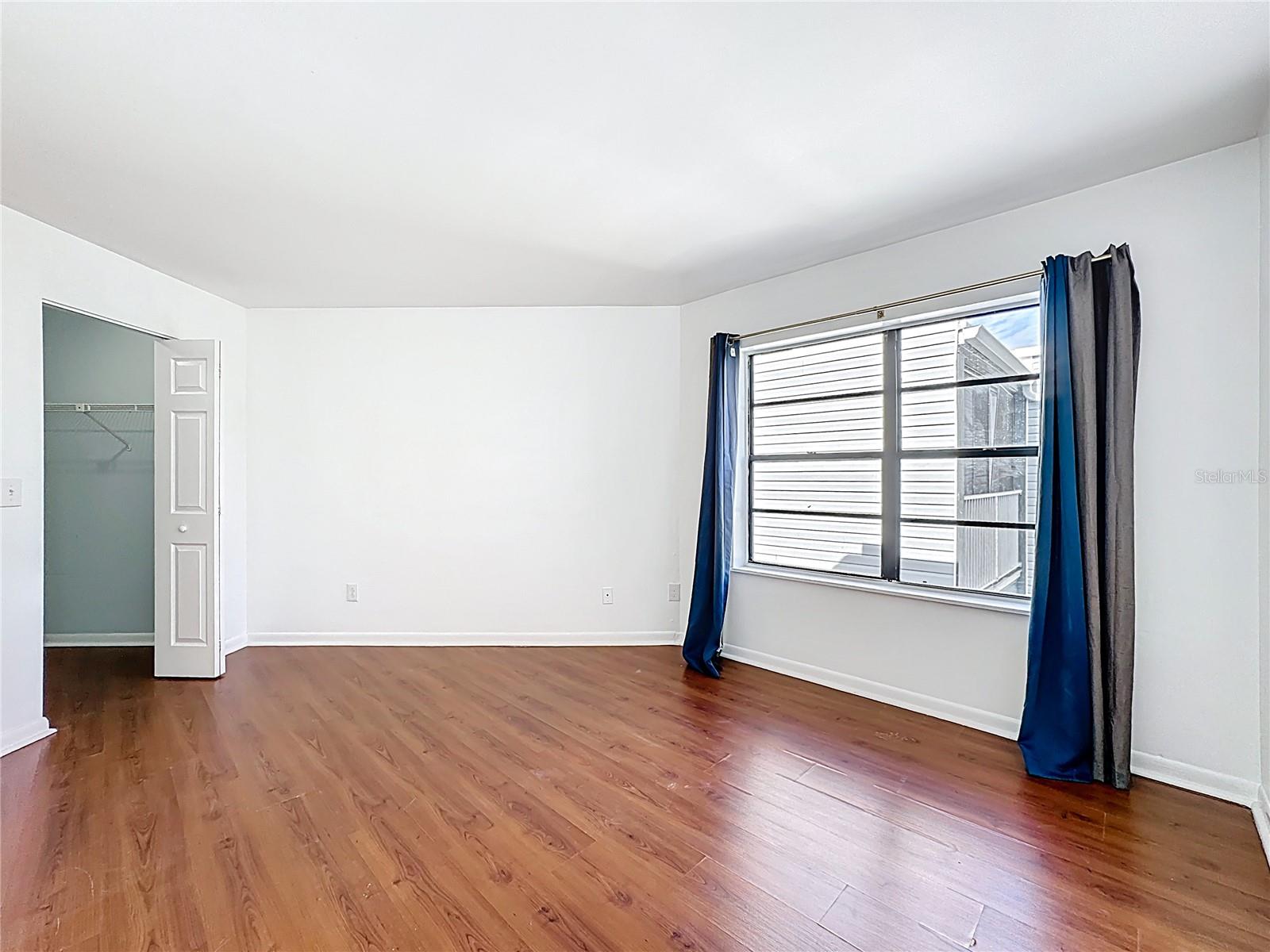 SOUTHPOINTE CONDO - Residential Lease