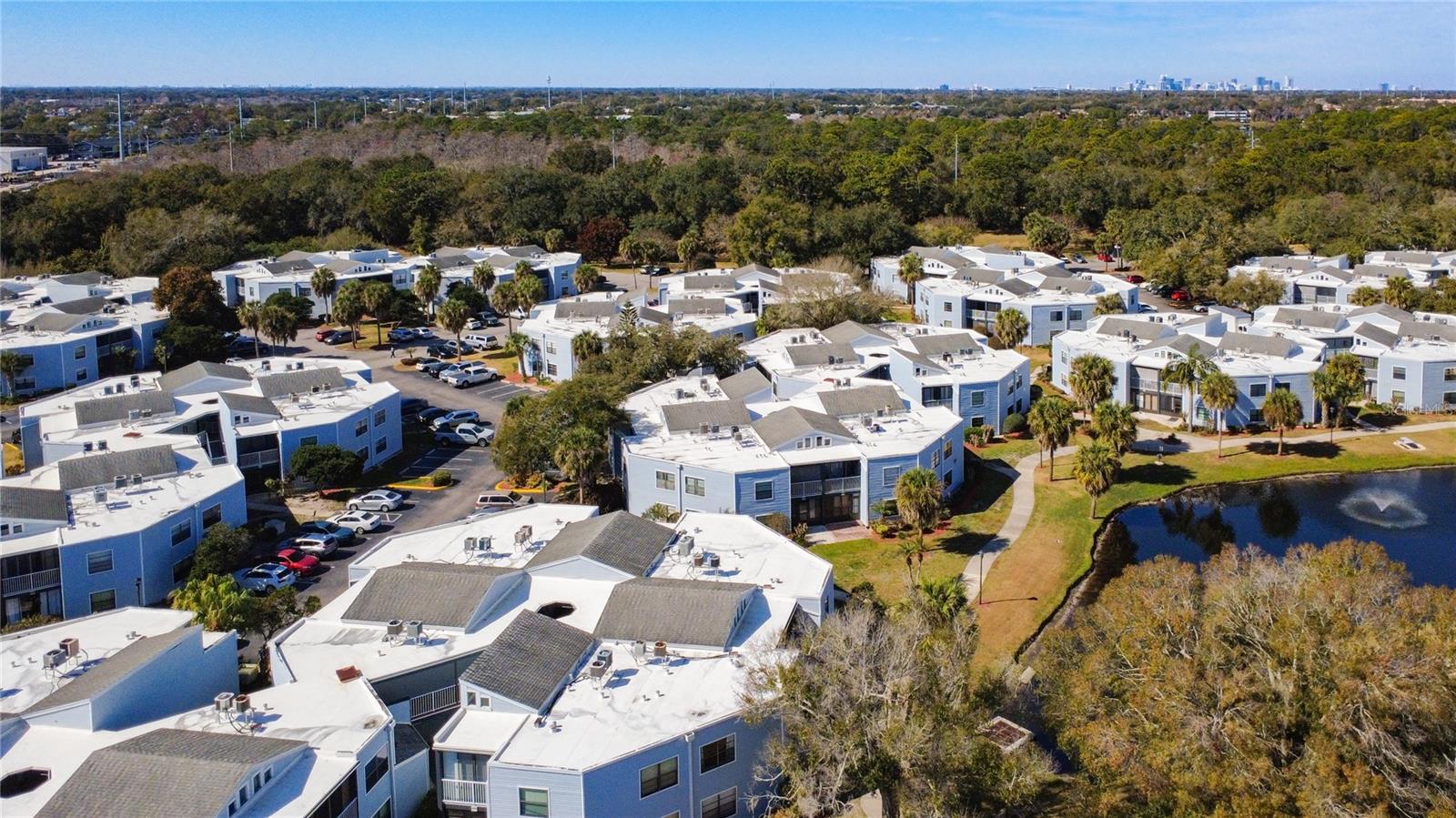 SOUTHPOINTE CONDO - Residential Lease