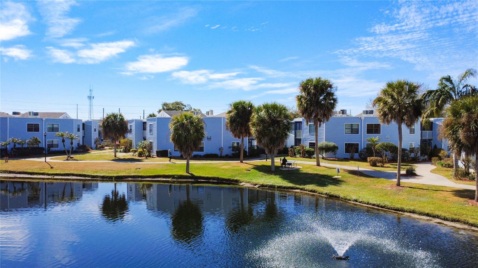 SOUTHPOINTE CONDO - Residential Lease