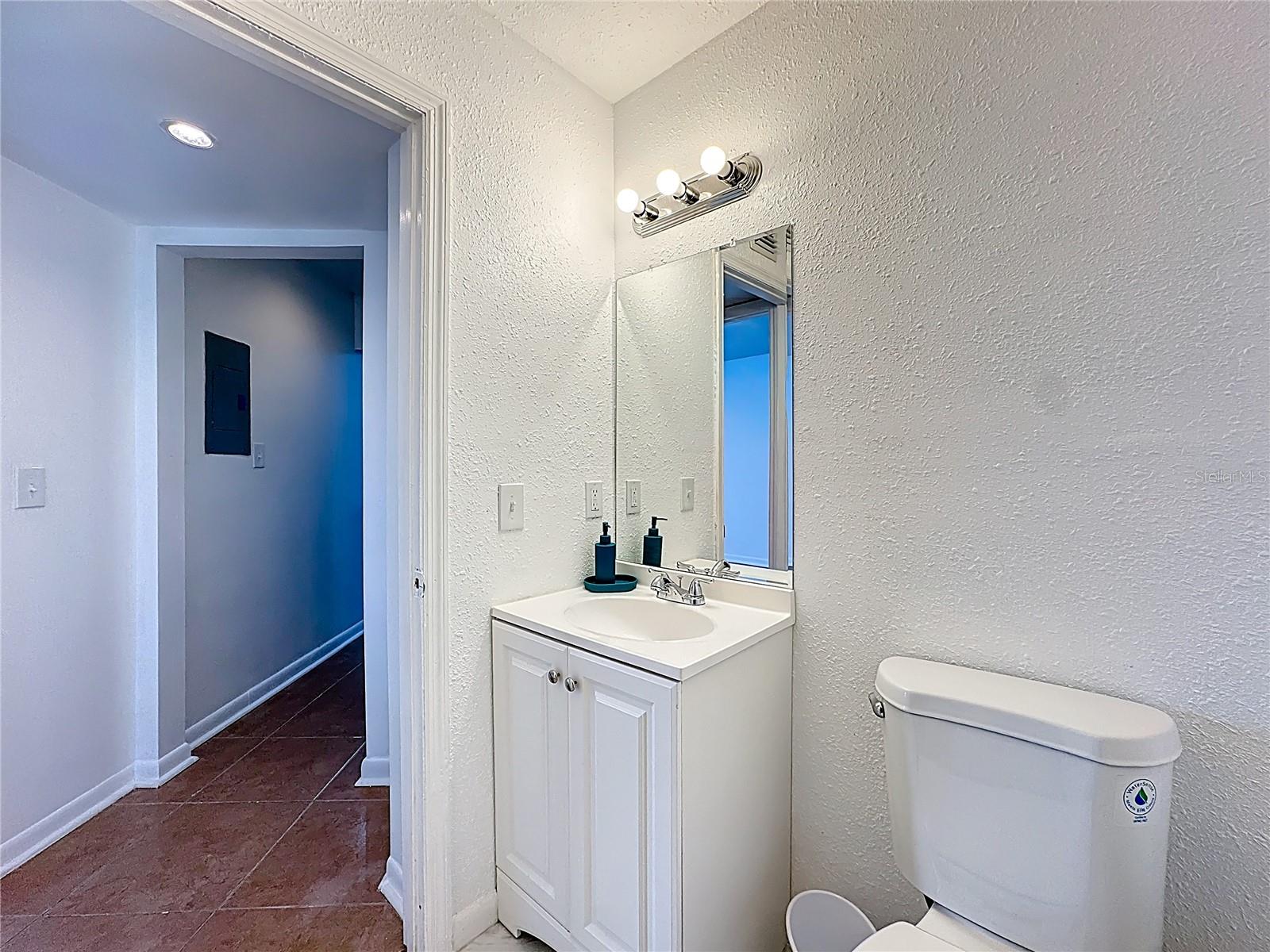 SOUTHPOINTE CONDO - Residential Lease