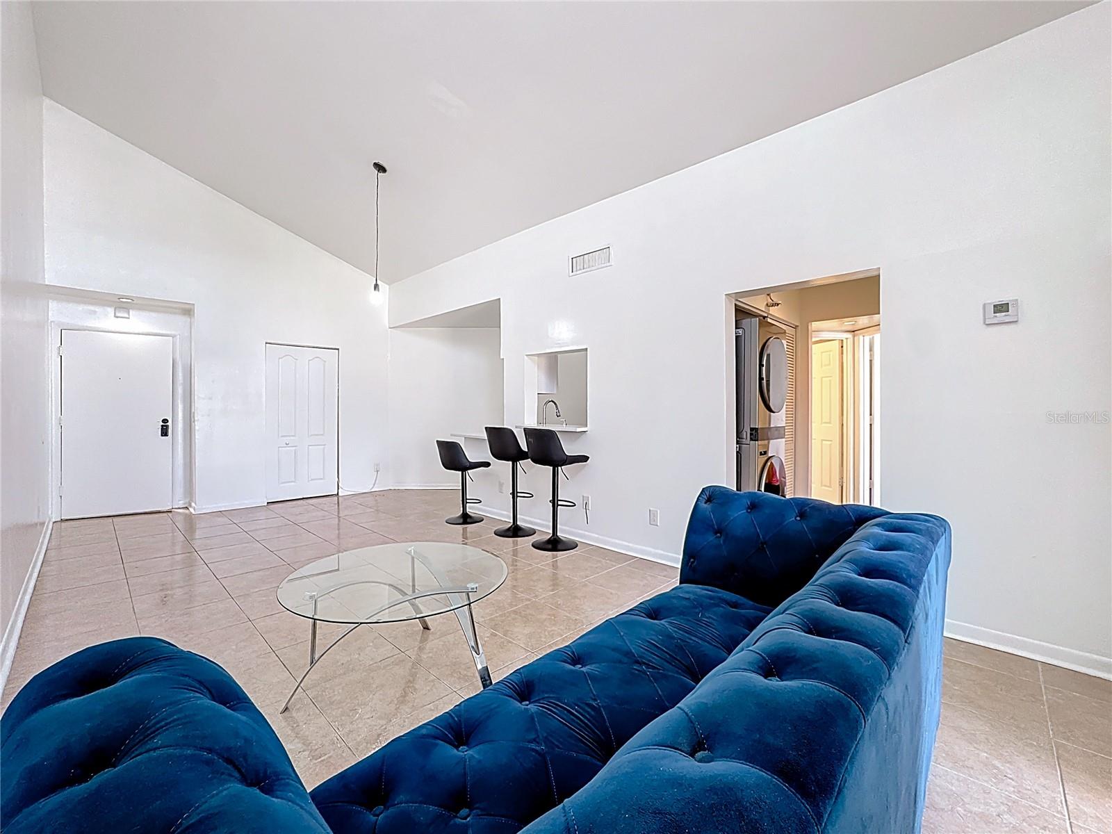 SOUTHPOINTE CONDO - Residential Lease