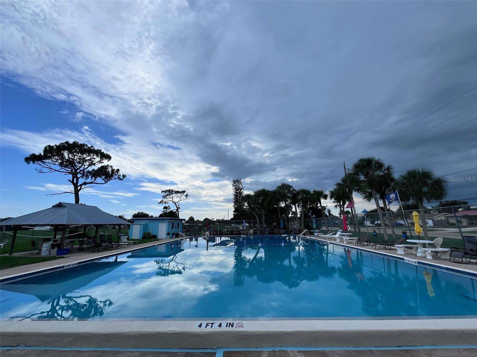 VENICE GARDENS - Residential