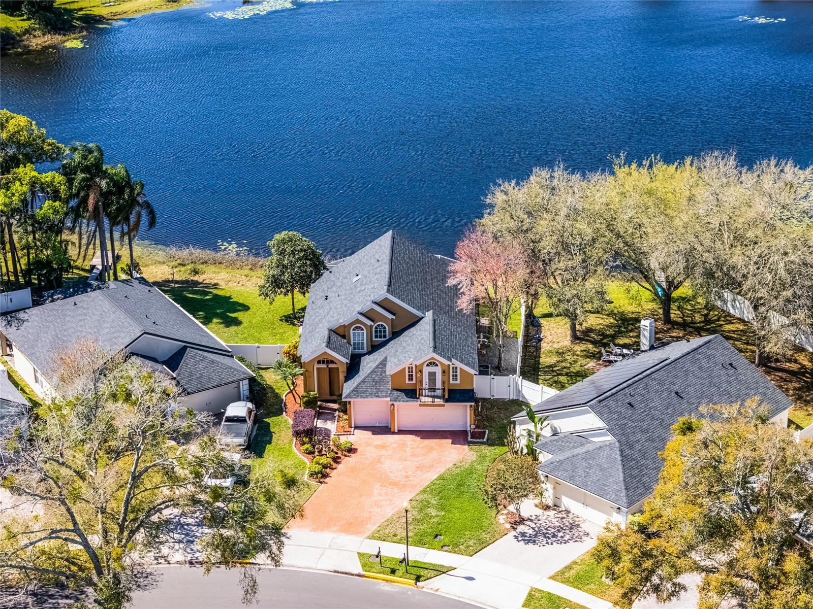 LAKE GRIFFIN ESTATES - Residential