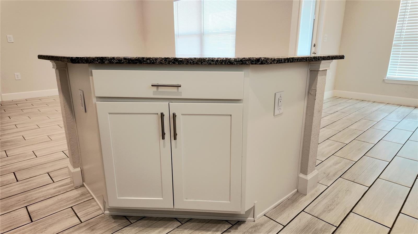 4355 SUTHERLAND STREET