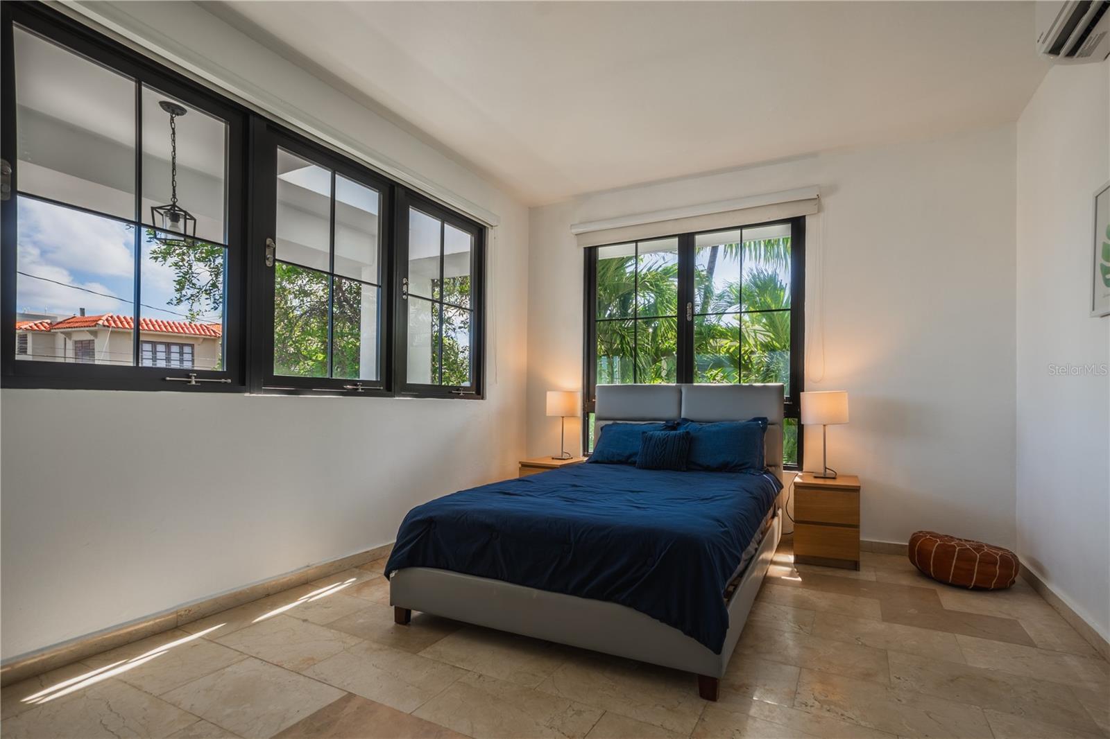 OCEAN PARK - Residential