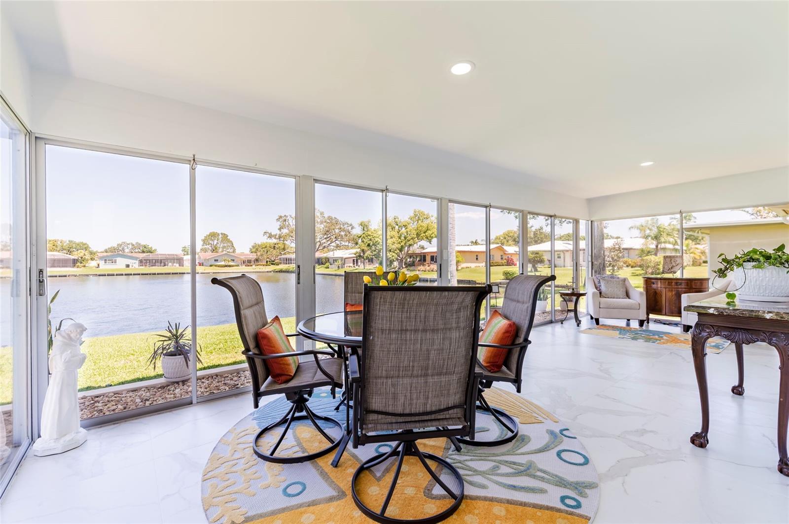 HILLCREST MANOR - Residential