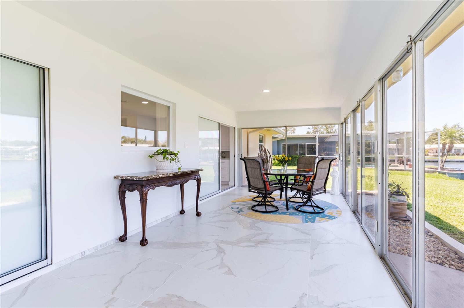 HILLCREST MANOR - Residential