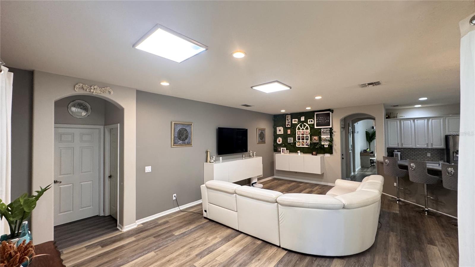 SUMMERPORT PH 05 - Residential