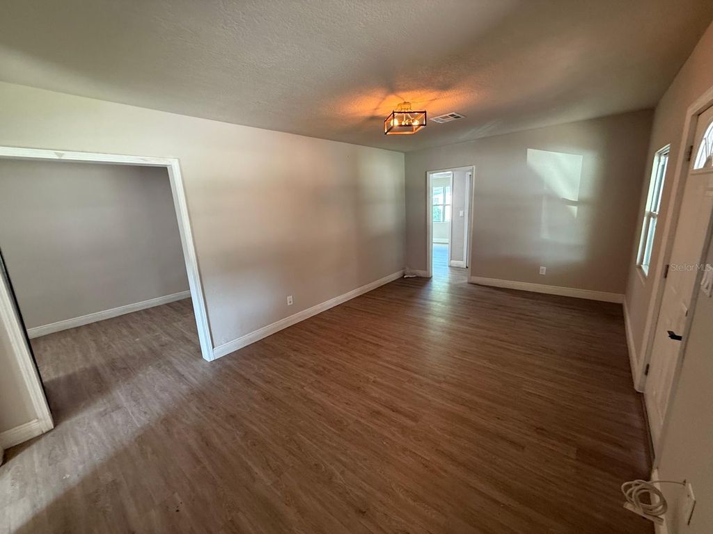 Photo of 2011 Cornell Avenue, Winter Park, FL 32789 (MLS # O6329429)